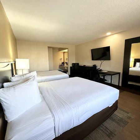 Stanford Inn & Suites Anaheim Luaran gambar