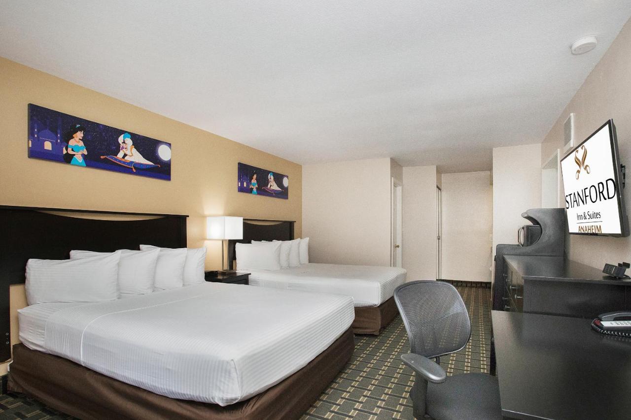 Stanford Inn & Suites Anaheim Luaran gambar