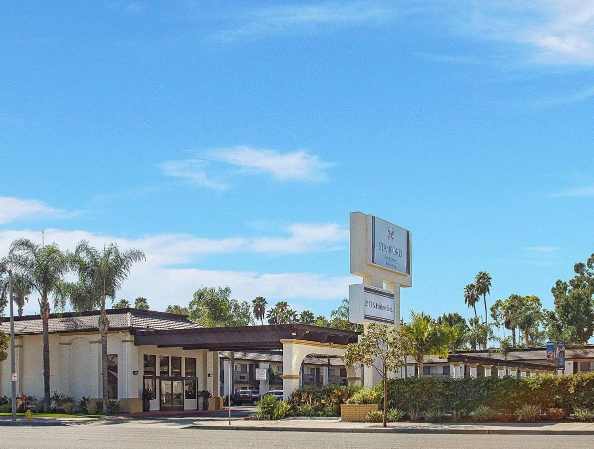 Stanford Inn & Suites Anaheim Luaran gambar