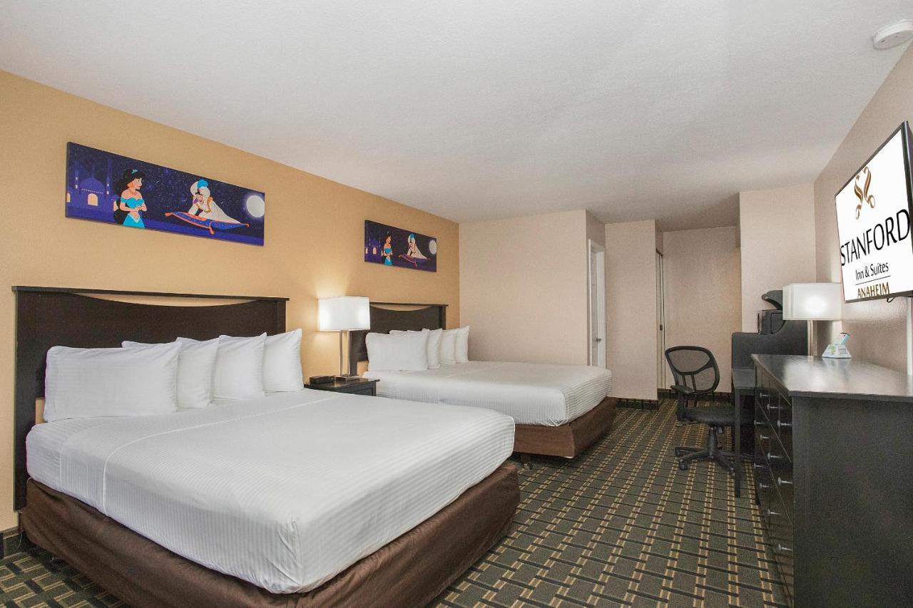 Stanford Inn & Suites Anaheim Luaran gambar