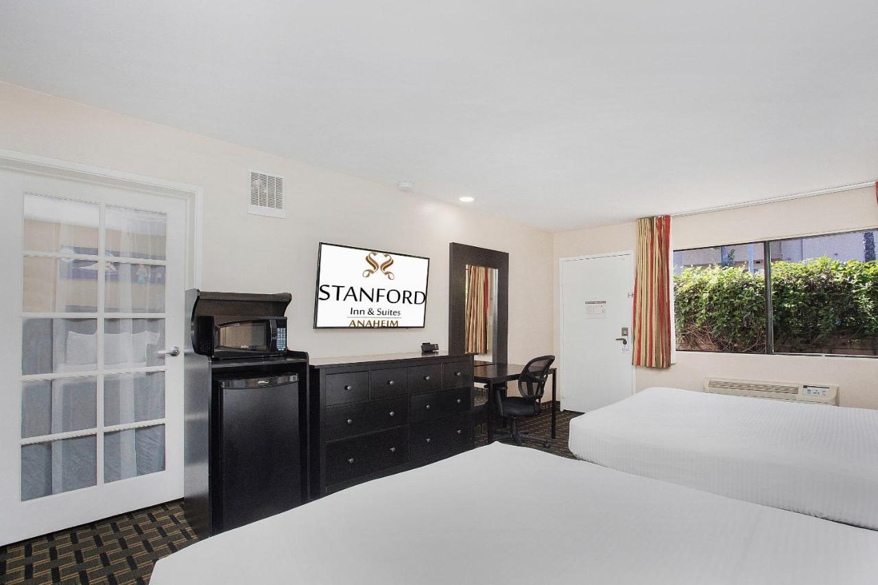 Stanford Inn & Suites Anaheim Luaran gambar