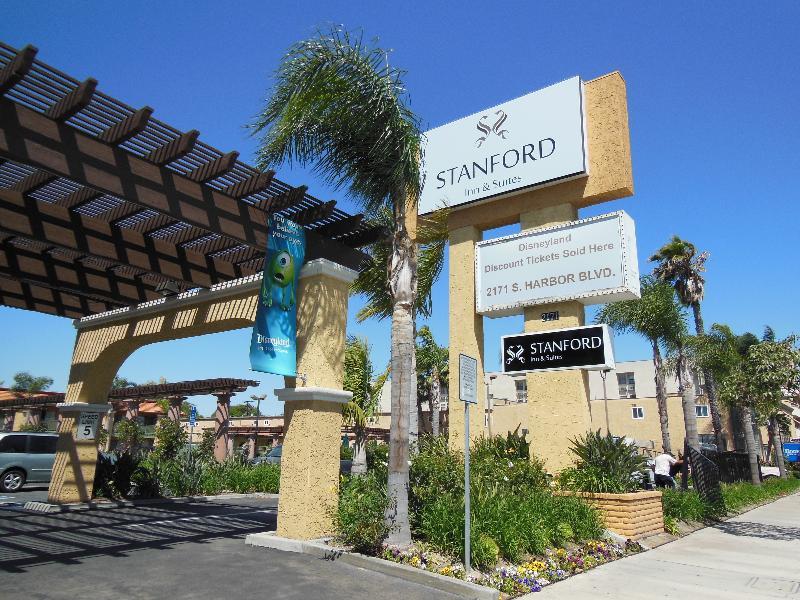 Stanford Inn & Suites Anaheim Luaran gambar