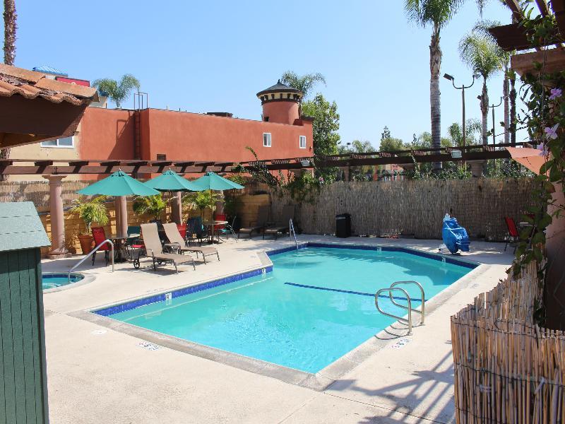 Stanford Inn & Suites Anaheim Luaran gambar